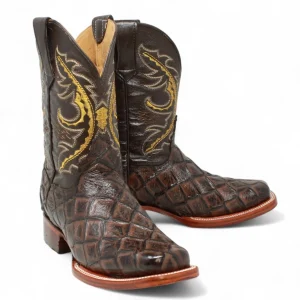 Bota de Hombre Cuadrada de Pirarucu Grabadado Color Cafe- La Sierra