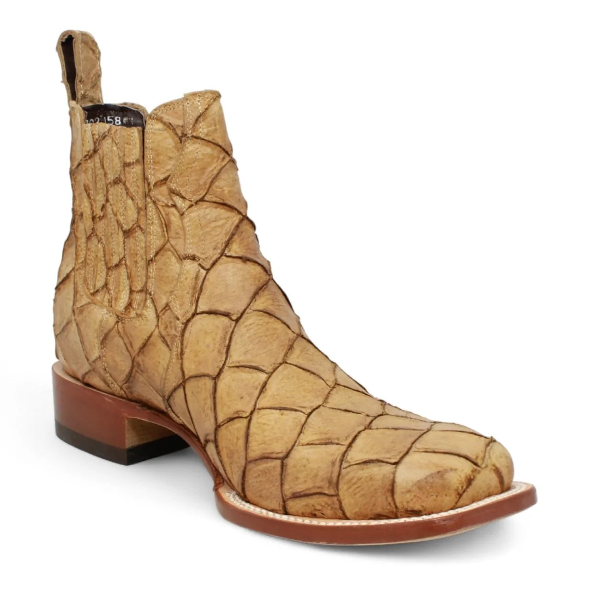 Botines de Cuero Pirarucu Grabado Punta Cuadrada Color Arena Hombre -Tanner Mark Boots - Imagen 4
