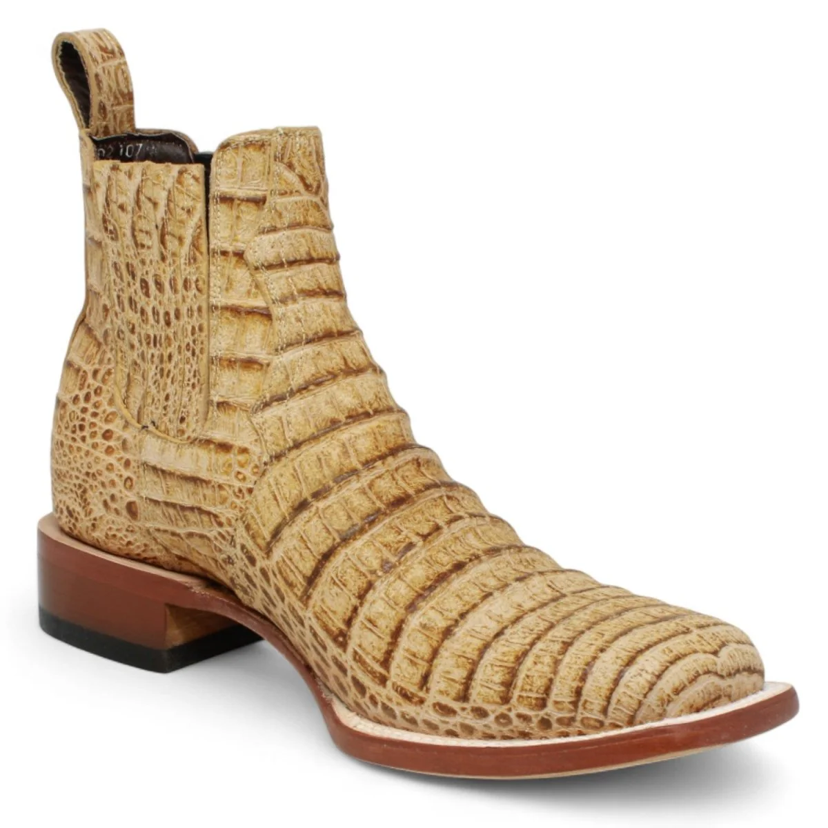 Botines Hombre de Cuero Grabadode Caiman Panza Punta Cuadrada Color Arena -Tanner Mark Boots - Imagen 3