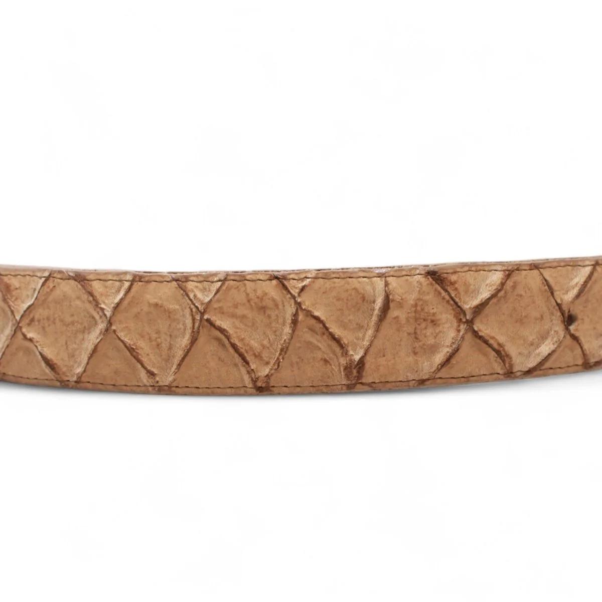 Cinturón de Piel Genuina con Estampado de Pirarucu y Hebilla Metálica Texas Arena - Imagen 4
