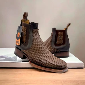 Botin Vaquero para Hombre de Piel Petatillo Color Brown con Punta Cuadrada y Suela de Cuero – Hooch Boots H42R3107