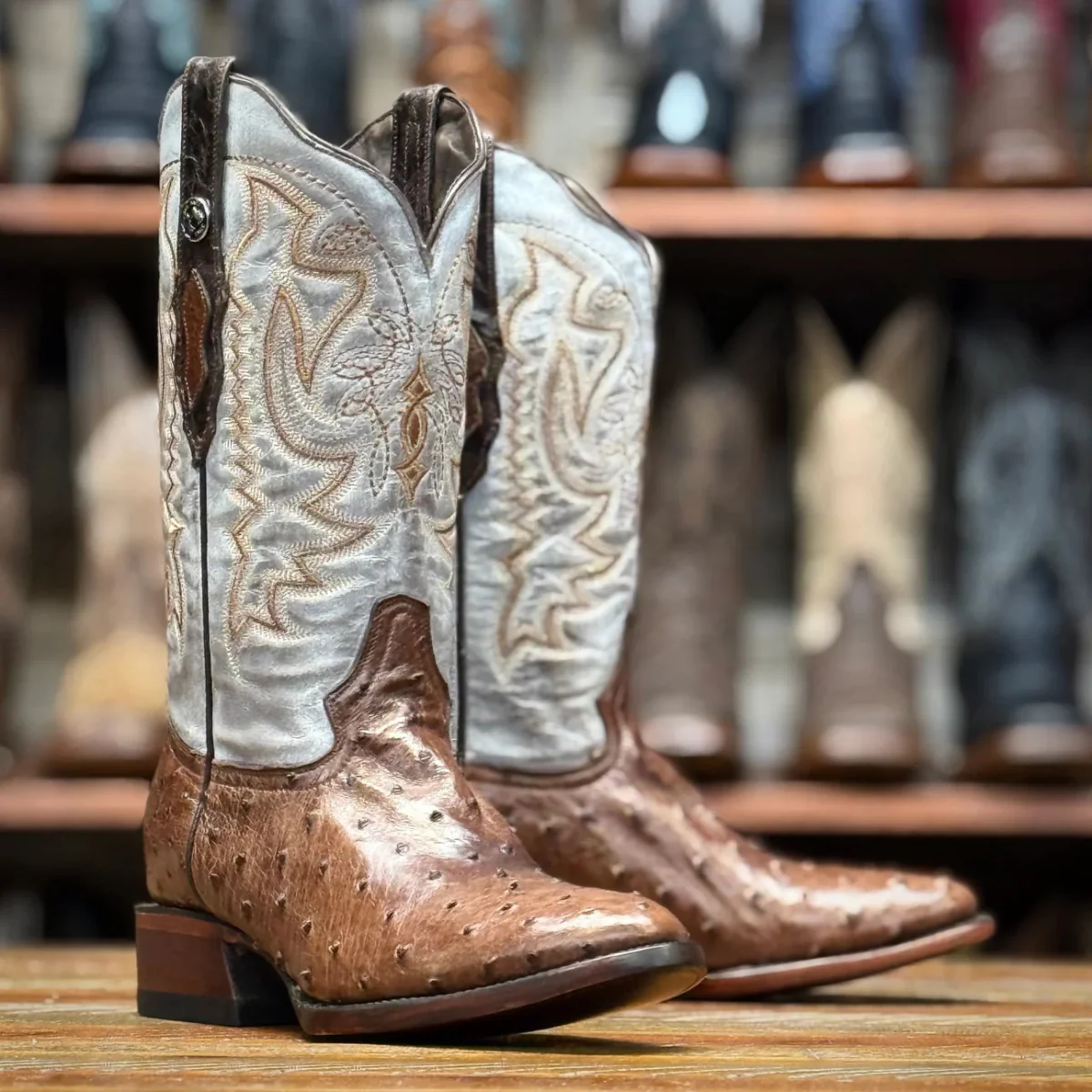 Tanner Mark Men's Genuine Full Quill Ostrich Round Toe Boots - Kango Tobacco - Imagen 2