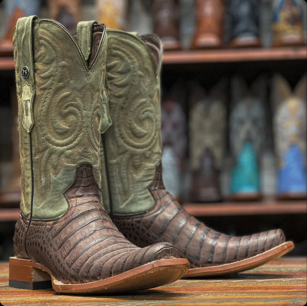 Tanner Mark Men's Print Caiman Belly Square Toe Boots Nicotine - Imagen 2