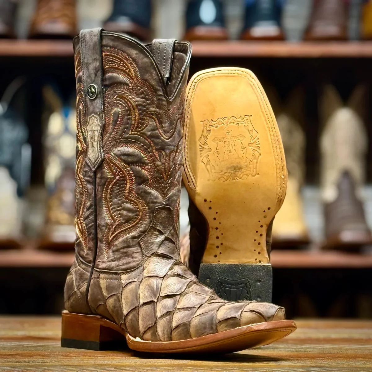 Tanner Mark Men's Print Monster Fish Square Toe Boots Nicotine TM205559 - Imagen 3