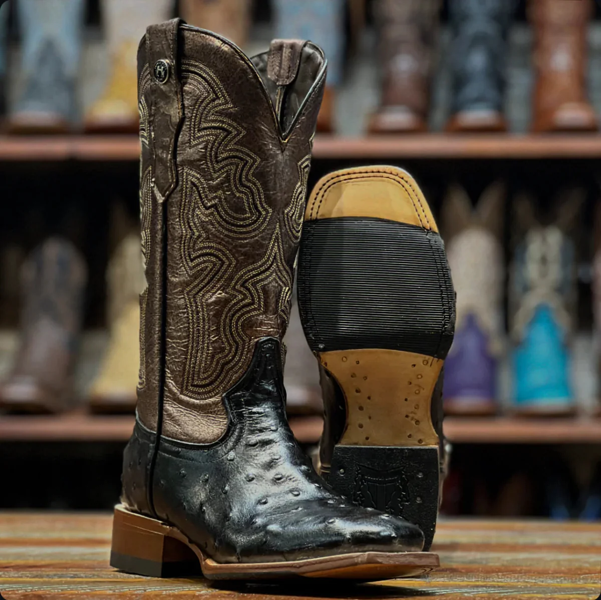 Tanner Mark Women's Ostrich Print Square Toe Boots Black - Imagen 3