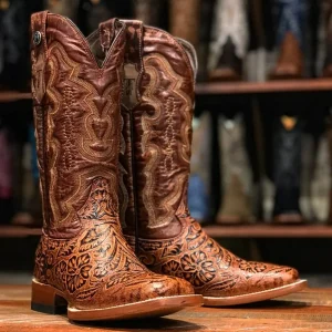 Tanner Mark Women's 'Wildfire' Hand Tooled Square Toe Leather Boots Cognac